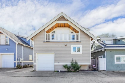 Outdoor Patio Photo of 5440 Rhodes Street, Vancouver, BC