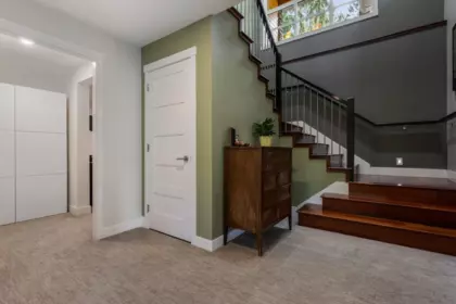 Entry Foyer Photo of 7542 Hicks Lake Road, Harrison Hot Springs, BC
