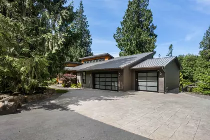 7542 Hicks Lake Road, Harrison Hot Springs, BC, Harrison Hot Springs — Single Family Residence for sale