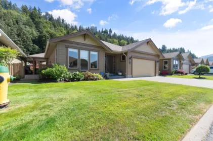 174 46000 Thomas Road, Chilliwack, BC, Chilliwack — Single Family Residence for sale