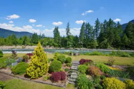 120 Robertson Crescent, Hope, BC