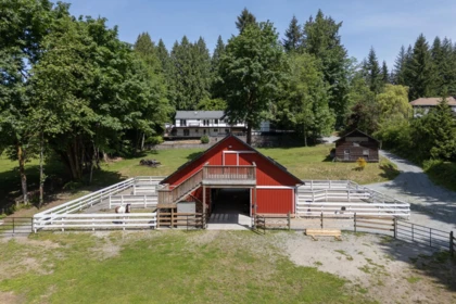 Front Yard Photo of 27454 110 Avenue, Maple Ridge, BC