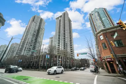3104 928 Homer Street, Vancouver, BC, Vancouver — Apartment/Condo for sale