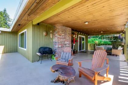Swimming Pool Photo of 8937 Watson Drive, Delta, BC