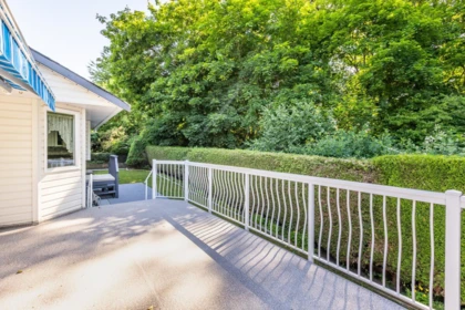 Front Yard Photo of 6279 171 Street, Surrey, BC