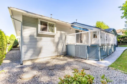 Swimming Pool Photo of 6279 171 Street, Surrey, BC