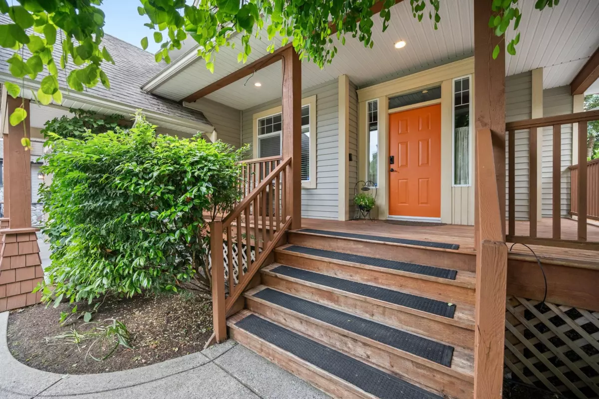 Family Room Photo of 27958 Trestle Avenue, Abbotsford, BC