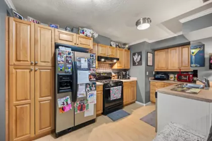 Garage Interior Photo of 27958 Trestle Avenue, Abbotsford, BC