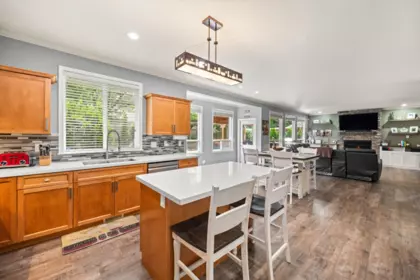 Pantry Photo of 27958 Trestle Avenue, Abbotsford, BC