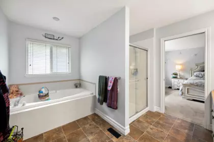 Powder Room Photo of 27958 Trestle Avenue, Abbotsford, BC