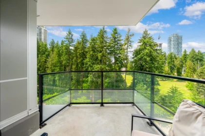 Breakfast Nook Photo of 805 3096 Windsor Gate, Coquitlam, BC