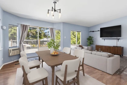 Kitchen Photo of 12301 99a Avenue, Surrey, BC