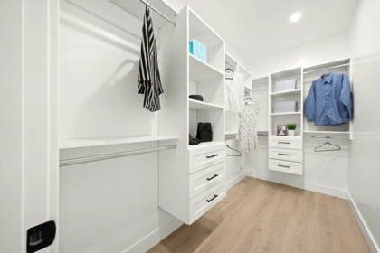 Laundry Room Photo of 16178 78 Avenue, Surrey, BC