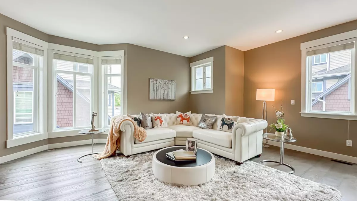 Family Room Photo of 25 15977 26 Avenue, Surrey, BC