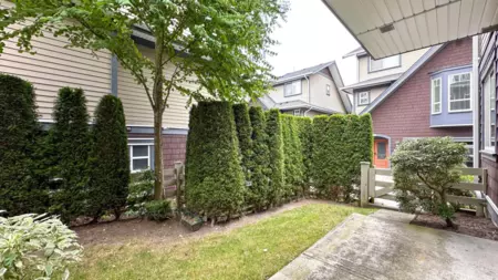 Neighborhood Park Photo Near 25 15977 26 Avenue, Surrey, BC