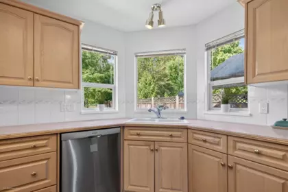 15465 80 Avenue, Surrey, BC, Surrey — Single Family Residence for sale