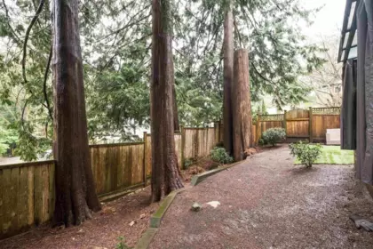 Hallway Photo of 6780 Marine Drive, West Vancouver, BC