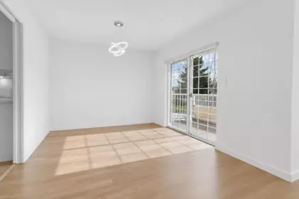 Pantry Photo of 31021 Creekside Drive, Abbotsford, BC