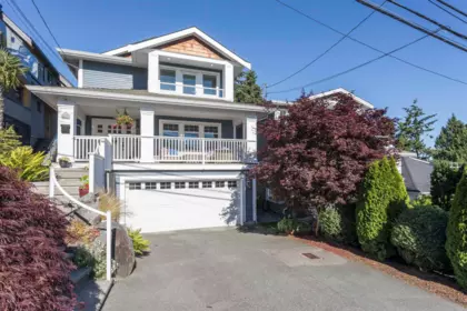 966 Lee Street, White Rock, BC, White Rock — Single Family Residence for sale