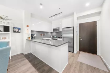 108 2665 Mountain Highway, North Vancouver, BC, North Vancouver — Apartment/Condo for sale