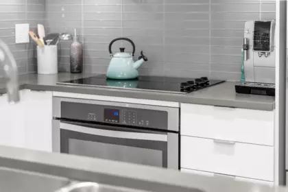 Kitchen Photo of 108 2665 Mountain Highway, North Vancouver, BC