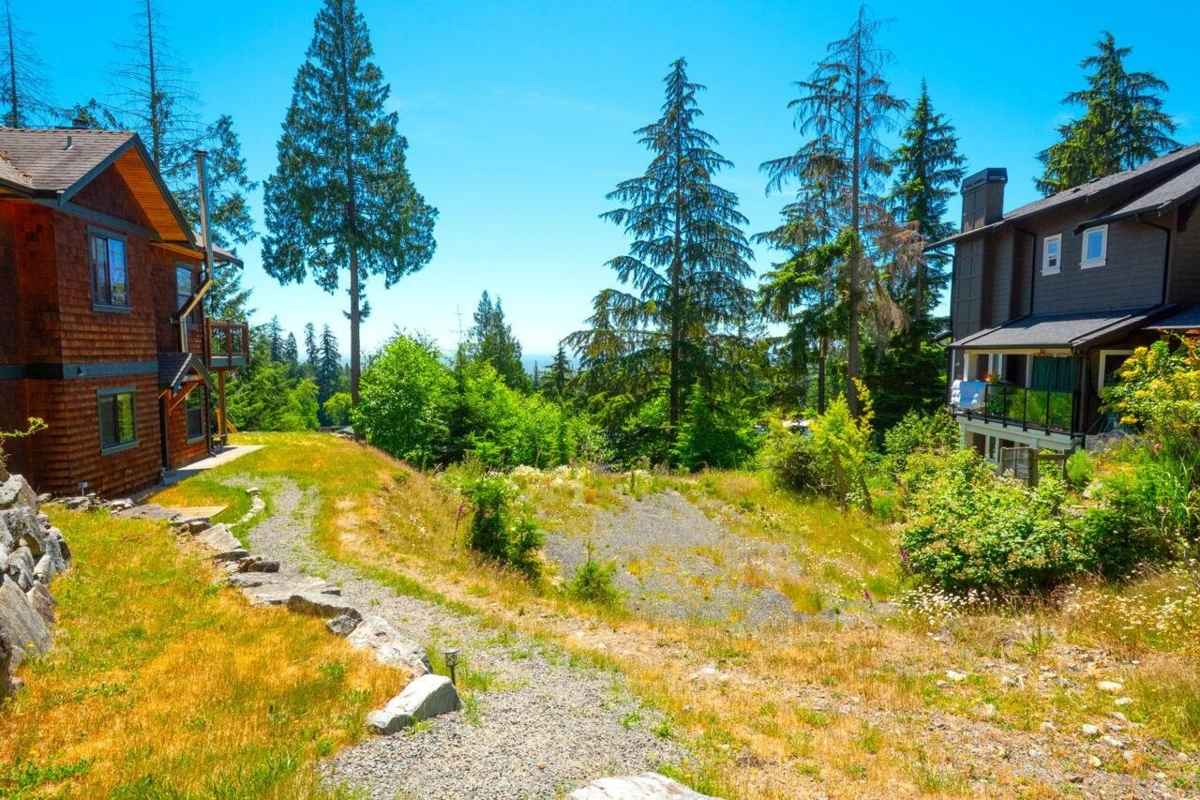 Exterior Rear Photo of 931 Fairway Lane, Bowen Island, BC