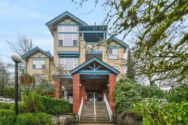 210 5281 Oakmount Crescent, Burnaby, BC