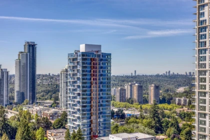 Office / Den Photo of 1904 525 Foster Avenue, Coquitlam, BC