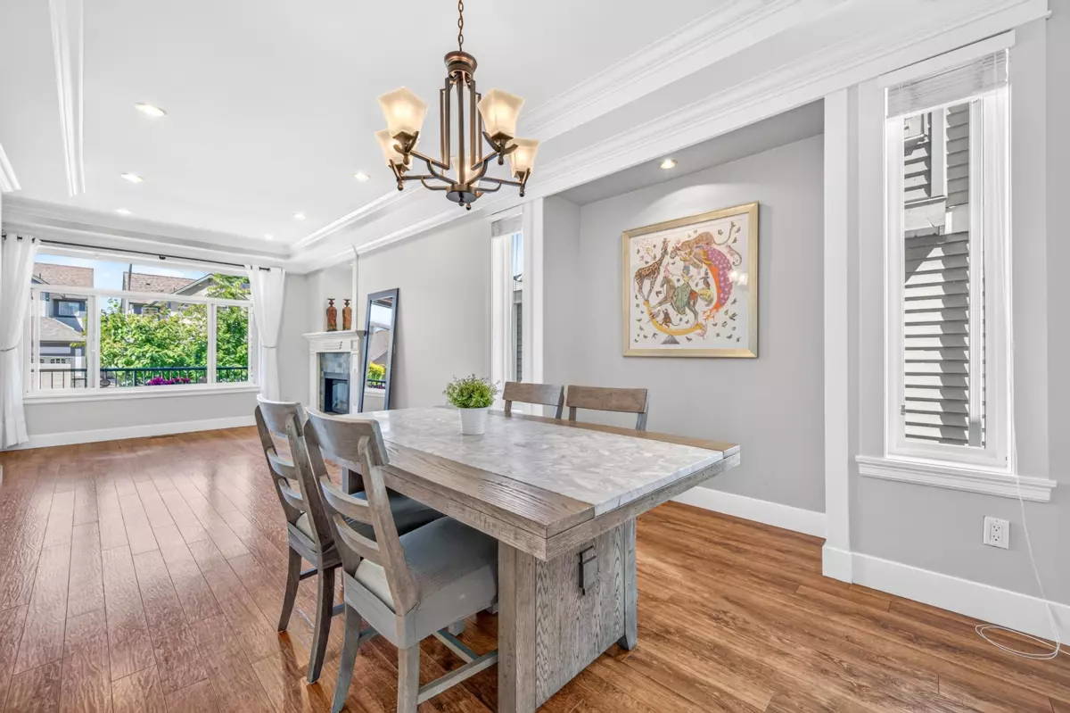 Family Room Photo of 7336 201b Street, Langley, BC