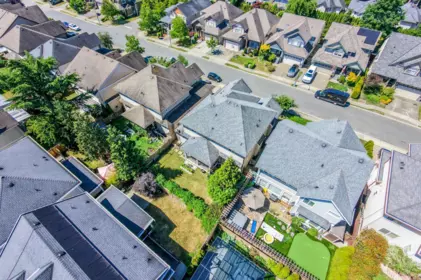 Swimming Pool Photo of 7336 201b Street, Langley, BC