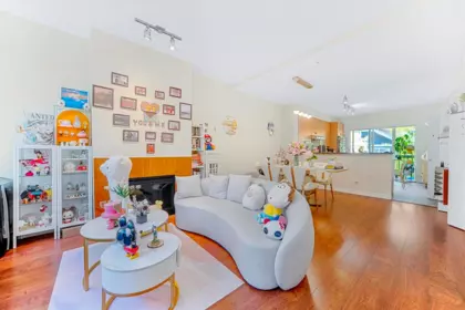 80 6878 Southpoint Drive, Burnaby, BC, Burnaby — Townhouse for sale