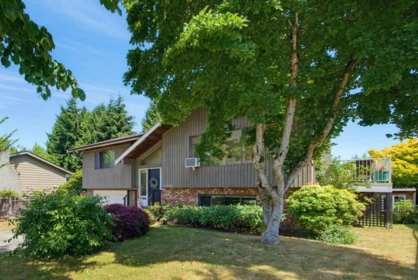 15578 Poplar Drive, Surrey, BC, Surrey — Single Family Residence for sale