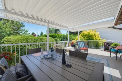 Hallway Photo of 15578 Poplar Drive, Surrey, BC