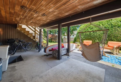 Swimming Pool Photo of 15578 Poplar Drive, Surrey, BC