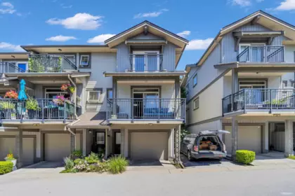40 20326 68 Avenue, Langley, BC, Langley — Townhouse for sale