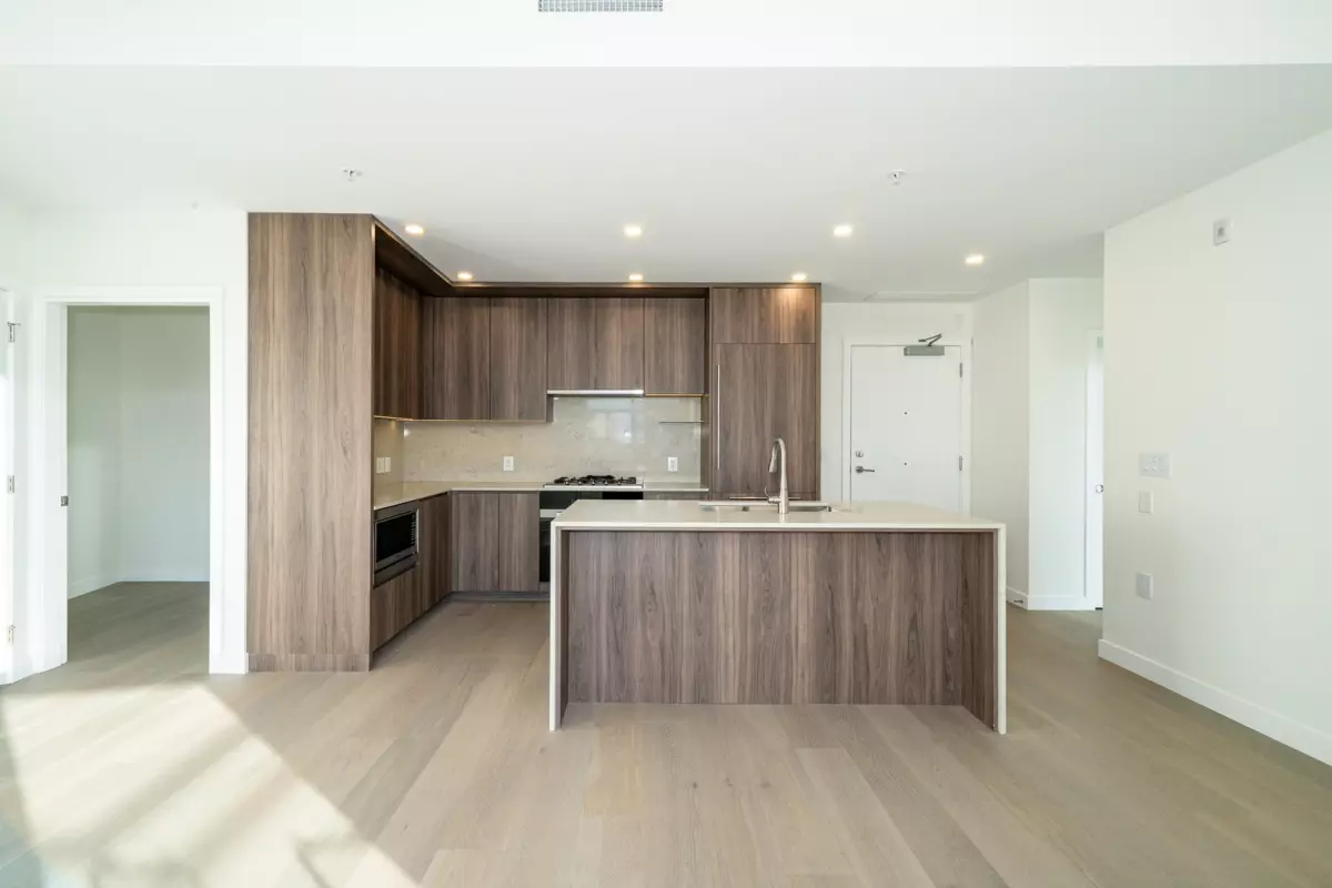 Dining Area Photo of 506 5212 Cambie Street, Vancouver, BC