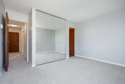 Bedroom 3 Photo of 801 444 Lonsdale Avenue, North Vancouver, BC