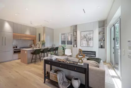 1 3315 W 10th Street, Vancouver, BC, Vancouver — Half Duplex for sale