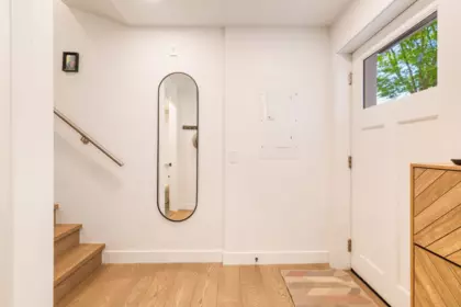 Basement Recreation Room Photo of 1372 E 10th Avenue, Vancouver, BC