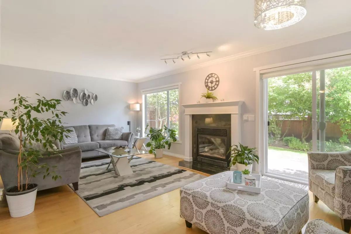 Family Room Photo of 41 16016 82 Avenue, Surrey, BC