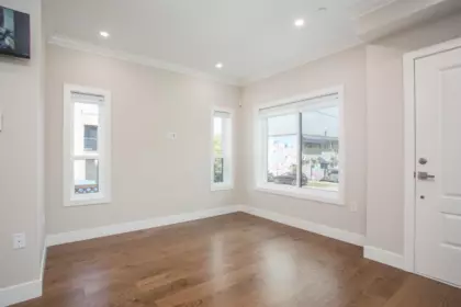 Breakfast Nook Photo of 2028 E 42nd Avenue, Vancouver, BC