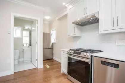 2028 E 42nd Avenue, Vancouver, BC, Vancouver — Half Duplex for sale