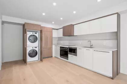 Kitchen Photo of 153 408 W 45th Avenue, Vancouver, BC