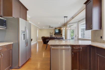 Primary Bedroom Photo of 35480 Mckinley Drive, Abbotsford, BC