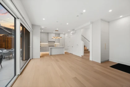 2 3428 Mons Drive, Vancouver, BC, Vancouver — Half Duplex for sale