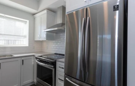 Guest Bathroom Photo of 106 33568 George Ferguson Way, Abbotsford, BC