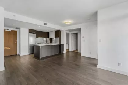 Walk-In Closet Photo of 808 288 W 1st Avenue, Vancouver, BC