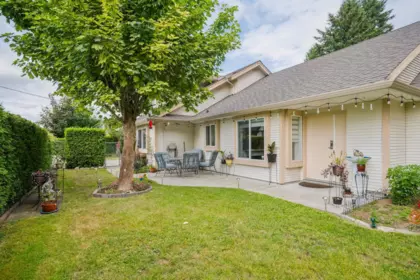 19573 116b Avenue, Pitt Meadows, BC, Pitt Meadows — Single Family Residence for sale