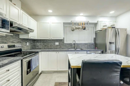 Office / Den Photo of 1 21801 Dewdney Trunk Road, Maple Ridge, BC