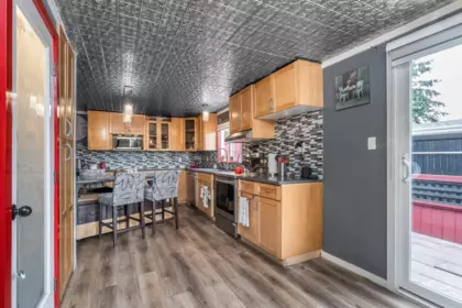 Kitchen Photo of 25 13650 80 Avenue, Surrey, BC